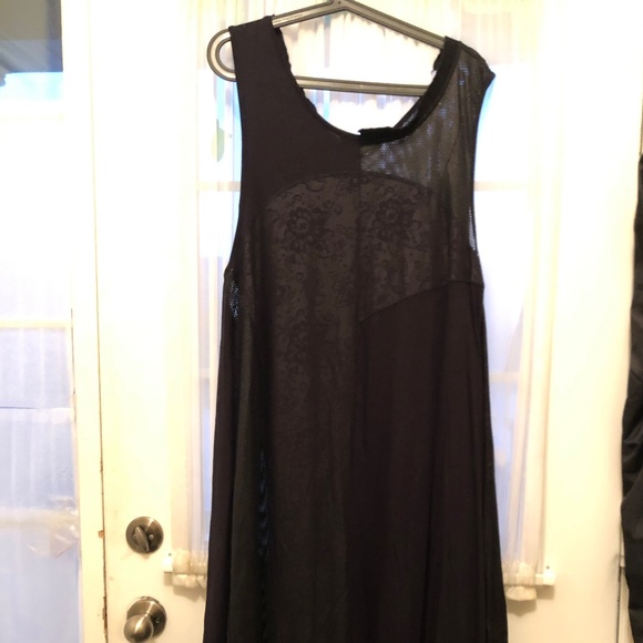 Dress - Picture 4 of 6